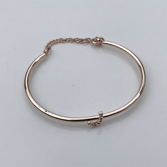 Mother Day Gift Women Bracelet Gold Hand Metal "J" - Picture 3 of 8